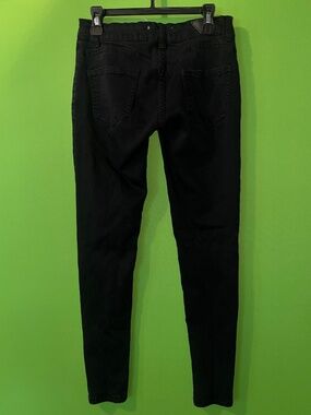 Cute Black Skinny Jeans Lowrise